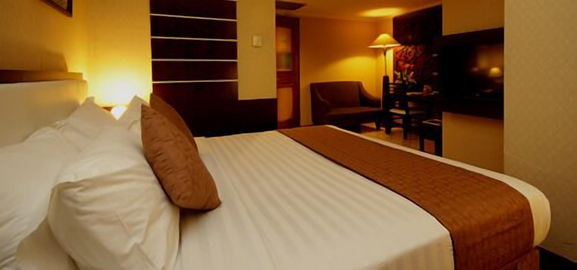 Hotel Maharadja Jakarta Kültér fotó