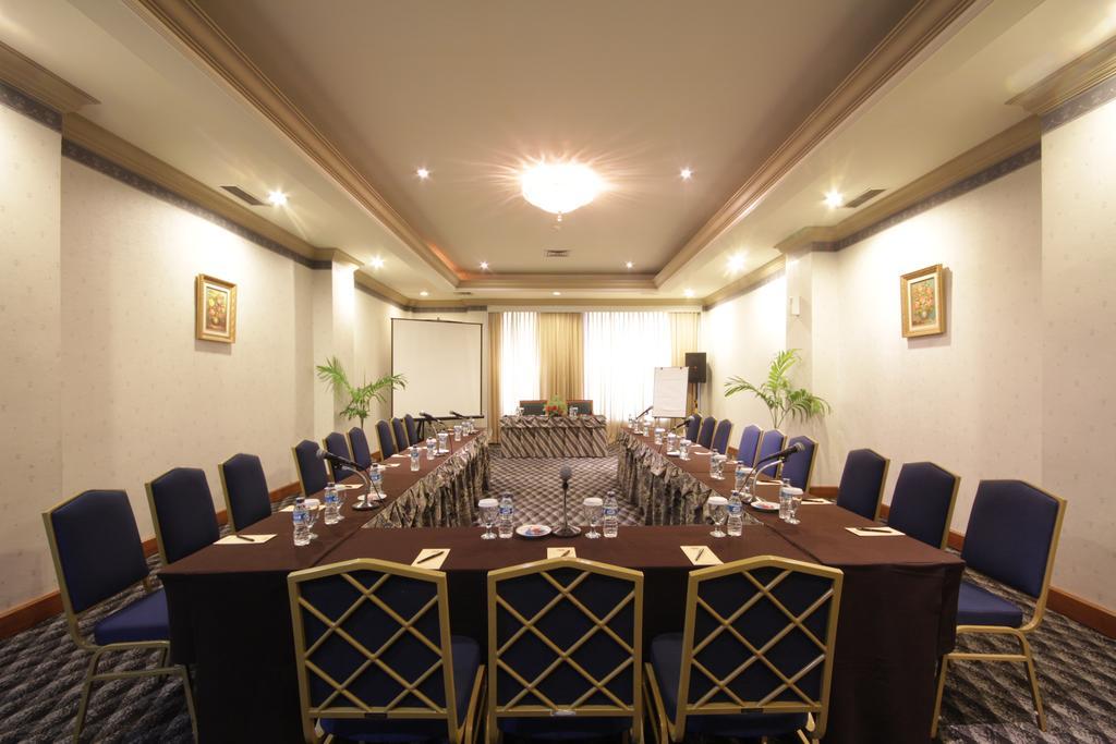 Hotel Maharadja Jakarta Kültér fotó