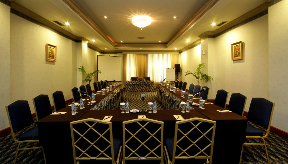 Hotel Maharadja Jakarta Kültér fotó